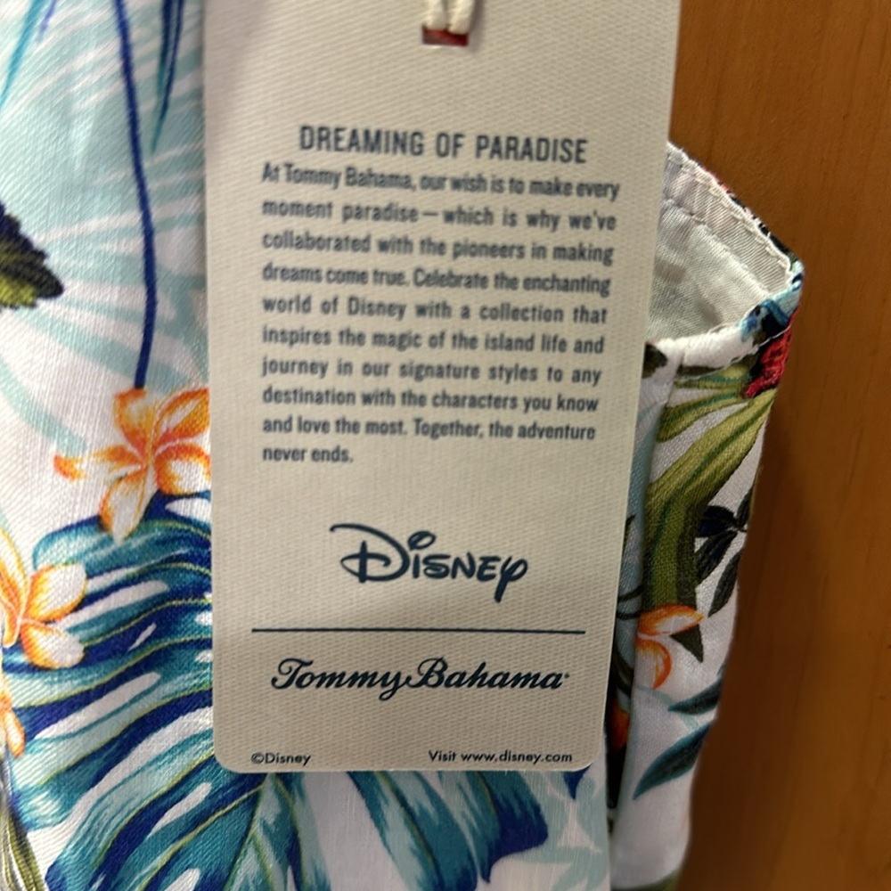 NEW Tommy Bahama Disney Shift Dress - Picture 6 of 8